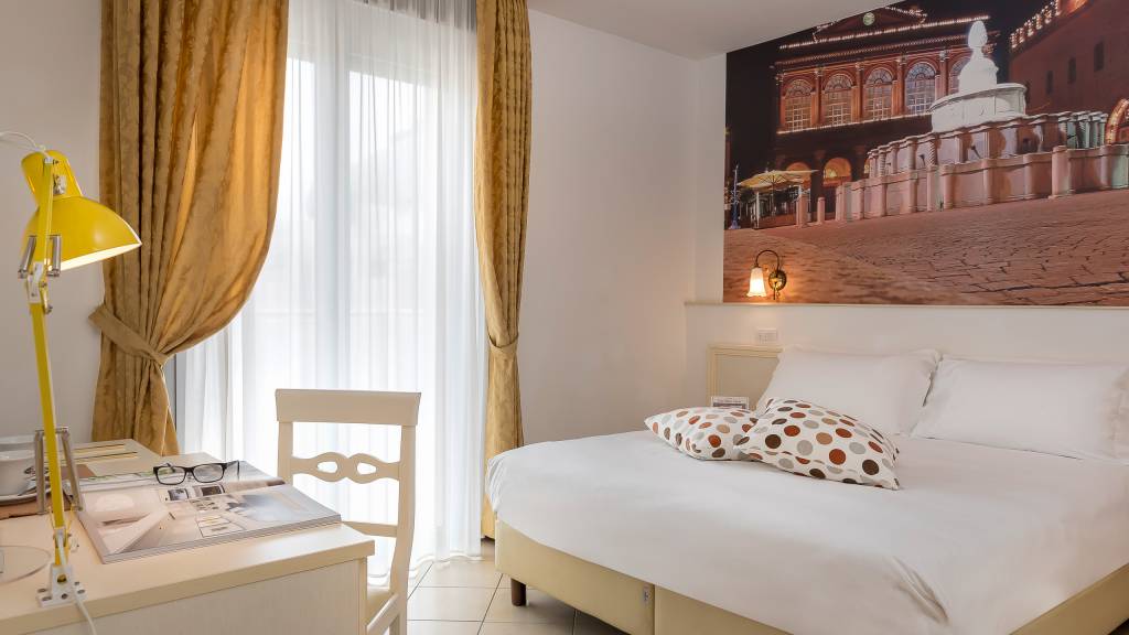 Hotel-Sovrana-Rimini-Camere-1