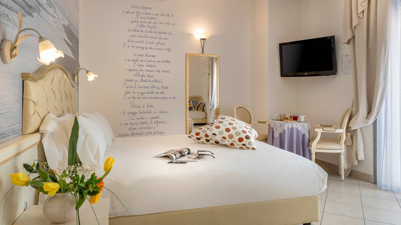 hotel-sovrana-&-spa-rimini-rooms-23