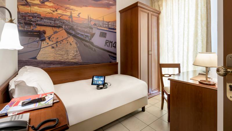 Hotel-Sovrana-Rimini-Camere-31-2